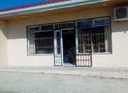 Satılır 3 otaqlı 850 m2 obyekt Novxanı