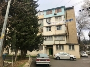 Satılır 1 otaqlı 45 m2 köhnə tikili Qələbə dairəsi