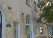 İcarəyə verilir 6 otaqlı 270 m2 yeni tikili 28 May m.