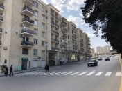 Satılır 2 otaqlı 100 m2 köhnə tikili Nizami m.