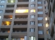 Satılır 1 otaqlı 50 m2 yeni tikili İnşaatçılar m.