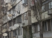 Satılır 2 otaqlı 55 m2 köhnə tikili İnşaatçılar m.