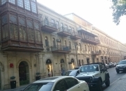 İcarəyə verilir 2 otaqlı 50 m2 köhnə tikili İçəri Şəhər m.