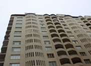 İcarəyə verilir 3 otaqlı 170 m2 yeni tikili 28 May m.