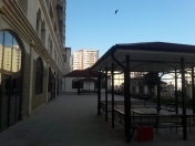 İcarəyə verilir 3 otaqlı 133 m2 yeni tikili Elmlər Akademiyası m.