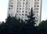 Satılır 2 otaqlı 80 m2 köhnə tikili Azadlıq prospekti m.