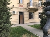 İcarəyə verilir 4 otaqlı 100 m2 ofis Nəriman Nərimanov m.