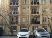 Satılır 2 otaqlı 60 m2 köhnə tikili Dostluq kinoteatrı