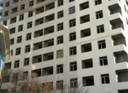 Satılır 2 otaqlı 83 m2 yeni tikili Azadlıq prospekti m.