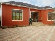 Satılır 5 otaqlı 190 m2 həyət evi Qafqaz Universiteti