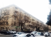 Satılır 3 otaqlı 120 m2 köhnə tikili Elmlər Akademiyası m.