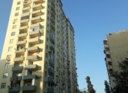 İcarəyə verilir 3 otaqlı 150 m2 yeni tikili Tibb Universiteti