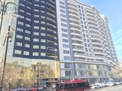 İcarəyə verilir 4 otaqlı 200 m2 ofis Nizami m.