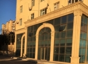 İcarəyə verilir 15 otaqlı 700 m2 obyekt Mərkəzi Univermaq