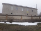 Satılır 6 otaqlı 426 m2 obyekt Ukrayna