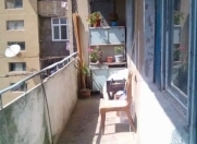 Satılır 5 otaqlı 100 m2 köhnə tikili Neapol dairəsi