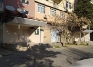 Satılır 4 otaqlı 100 m2 köhnə tikili İnşaatçılar m.