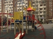 Satılır 2 otaqlı 60 m2 köhnə tikili Zərifə Əliyeva adına park