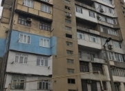 Satılır 2 otaqlı 60 m2 köhnə tikili Ayna Sultanova heykəli