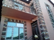 Satılır 4 otaqlı 200 m2 həyət evi Masazır