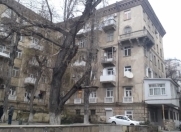 İcarəyə verilir 3 otaqlı 78 m2 köhnə tikili Yasamal r.