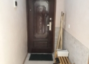 Satılır 2 otaqlı 45 m2 köhnə tikili 3 mkr