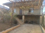 Satılır 4 otaqlı 220 m2 həyət evi Masazır
