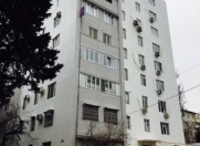 Satılır 4 otaqlı 100 m2 köhnə tikili Yasamal r.