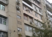 Satılır 4 otaqlı 110 m2 köhnə tikili Yasamal r.