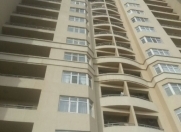 Satılır 4 otaqlı 175 m2 yeni tikili Rusiya səfirliyi