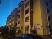 Satılır 2 otaqlı 50 m2 köhnə tikili Ayna Sultanova heykəli