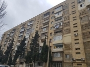 Satılır 4 otaqlı 100 m2 köhnə tikili Keşlə bazarı