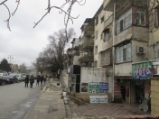 Satılır 1 otaqlı 34 m2 köhnə tikili İnşaatçılar m.