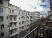 İcarəyə verilir 2 otaqlı 70 m2 köhnə tikili Tarqovu