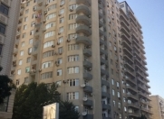 İcarəyə verilir 4 otaqlı 210 m2 yeni tikili Sahil m.