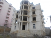 Satılır 7 otaqlı 6000 m2 obyekt Səbail r.