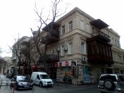 İcarəyə verilir 3 otaqlı 80 m2 köhnə tikili Molokan bağı