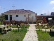 Satılır 9 otaqlı 200 m2 obyekt Saray