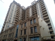 İcarəyə verilir 4 otaqlı 200 m2 yeni tikili İçəri Şəhər m.