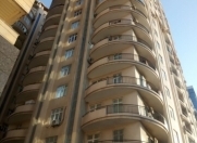 İcarəyə verilir 5 otaqlı 202 m2 yeni tikili Şah İsmayıl Xətai m.