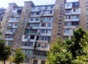 Satılır 4 otaqlı 110 m2 köhnə tikili Azadlıq prospekti m.