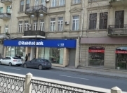 İcarəyə verilir 5 otaqlı 200 m2 köhnə tikili 28 May m.