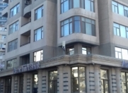 İcarəyə verilir 4 otaqlı 180 m2 yeni tikili 28 May m.