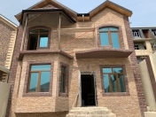 Satılır 6 otaqlı 230 m2 villa Masazır