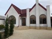 Satılır 4 otaqlı 140 m2 bağ evi Mərdəkan