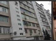 İcarəyə verilir 3 otaqlı 90 m2 köhnə tikili Gənclik m.