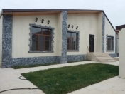 Satılır 4 otaqlı 140 m2 bağ evi Mərdəkan