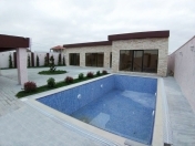 Satılır 5 otaqlı 240 m2 bağ evi Mərdəkan