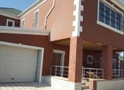 Satılır 4 otaqlı 160 m2 bağ evi Mərdəkan