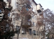 Satılır 2 otaqlı 29 m2 köhnə tikili 3 mkr